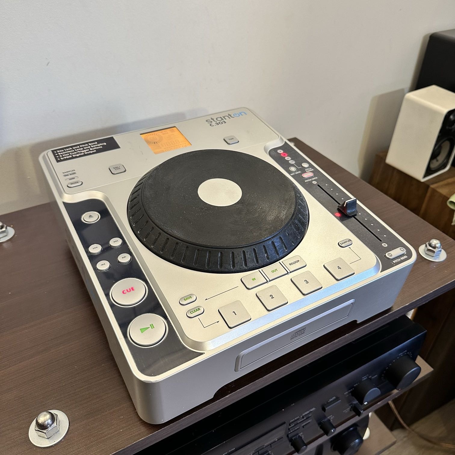 Cd Player Stanton C303 DJ - Imagen 2